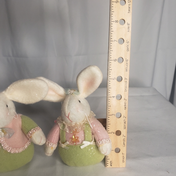 hanna's handiworks ester rabbits set of 2 - Picture 4 of 4
